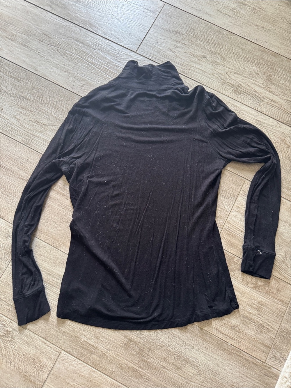 Black Long-Sleeve Turtleneck Top - Women's Classic Fit